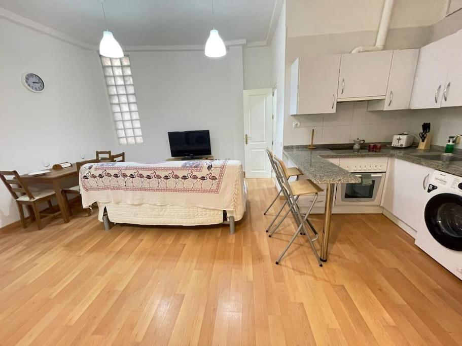 Nice Flat In Atarazanas - Souv Малага Экстерьер фото
