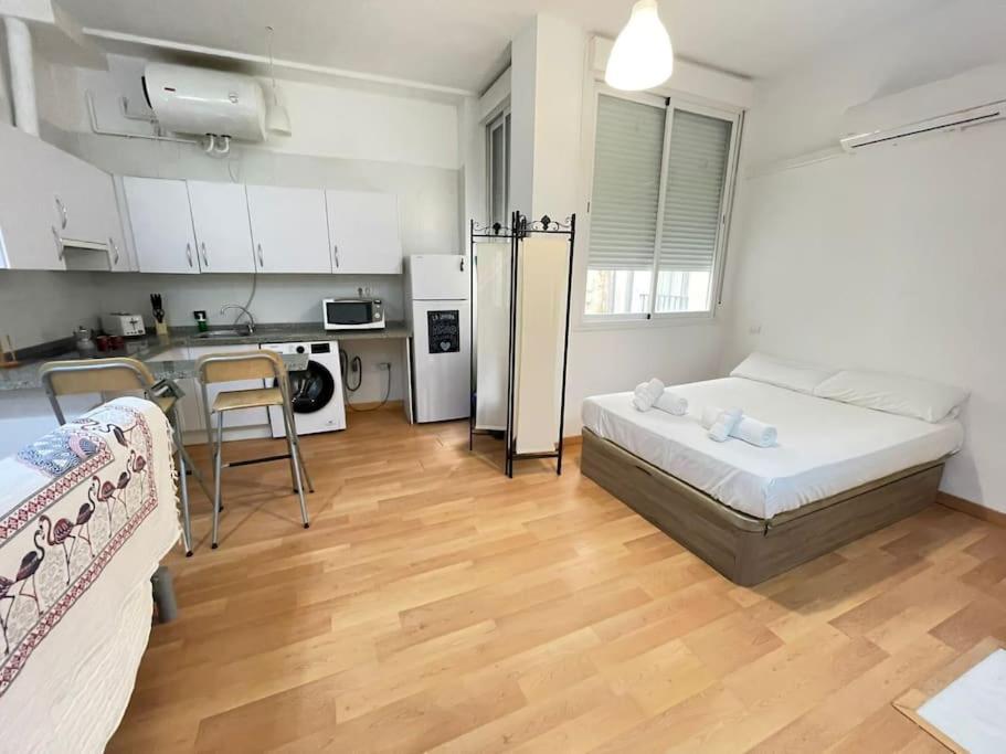 Nice Flat In Atarazanas - Souv Малага Экстерьер фото